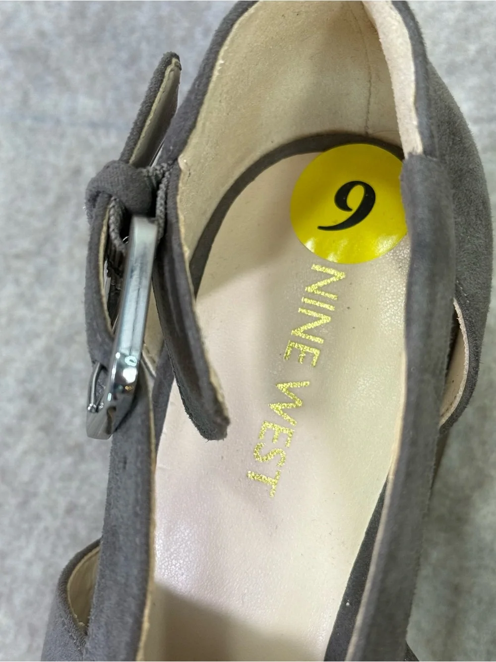 Nine West Chic Vegan Suede Gray Open-Toe Block Heel Sandals - Women Sz 9 NWT